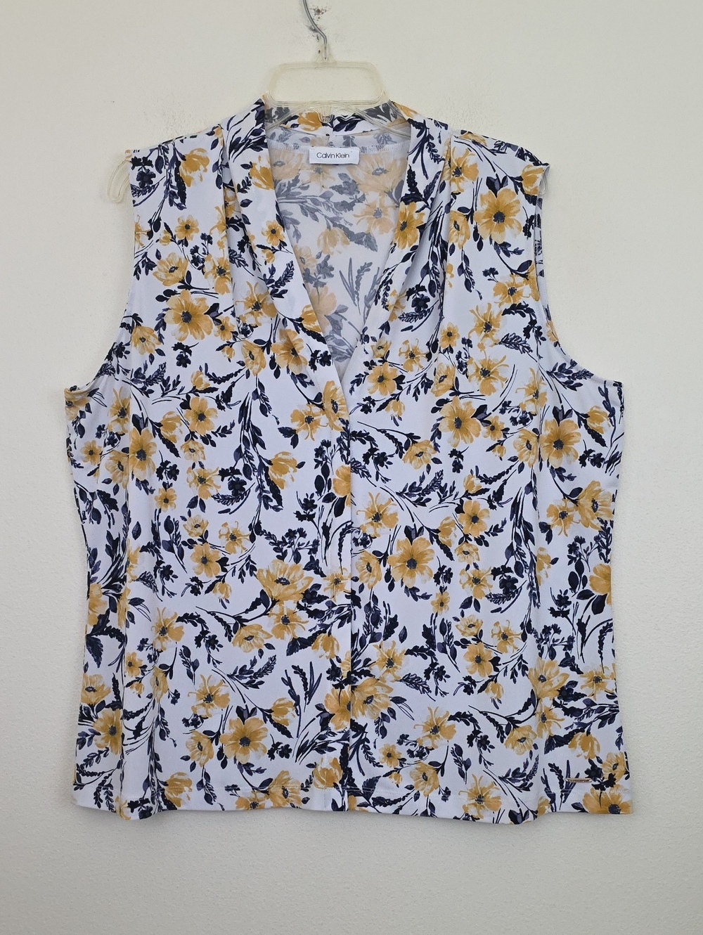 Calvin Klein White, Yellow & Black Sleeveless Pullover Top Womans 2X